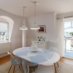 Apart Otel Marina
