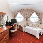 Apart Otel Marina