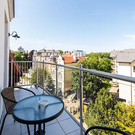 Lägenhetshotell Marina 3*