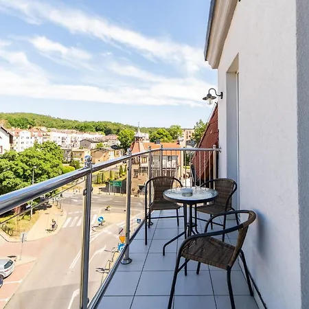Marina Aparthotel