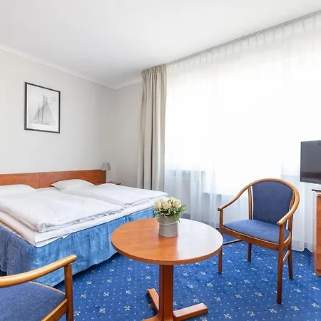Lägenhetshotell Marina 3*