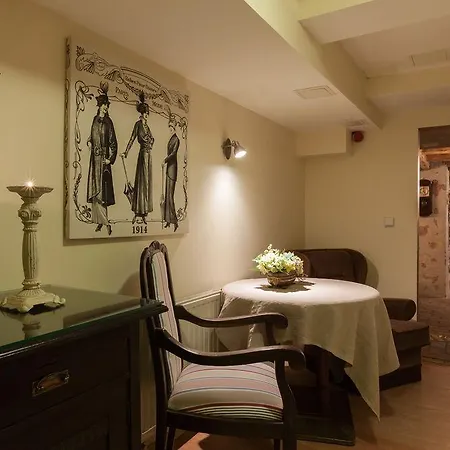 Aparthotel Marina 3*