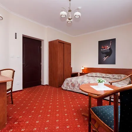 Aparthotel Marina 3*